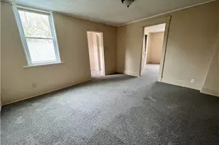 1173 S 2nd, Ellwood City, PA 16117 - Photo 14