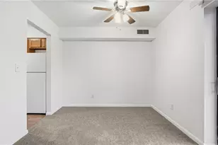 1115 Forest Green Dr, Moon/Crescent Twp, PA 15108 - Photo 14