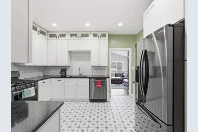 3921 Winterburn Avenue, Pittsburgh, PA 15207 - Photo 10