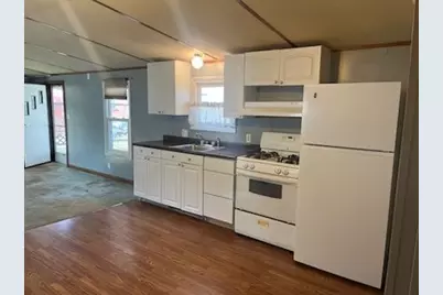 9 Miller Street, Latrobe, PA 15650 - Photo 6