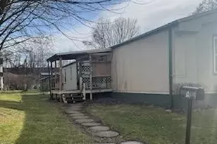 9 Miller St, Latrobe, PA 15650 - Photo 1