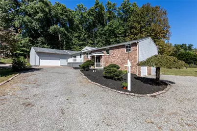 138 Nursery Ln, Jefferson Township, PA 16002 - Photo 2