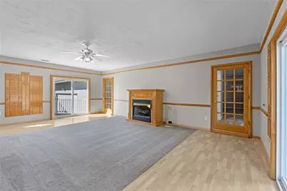 138 Nursery Ln, Jefferson Township, PA 16002 - Photo 6