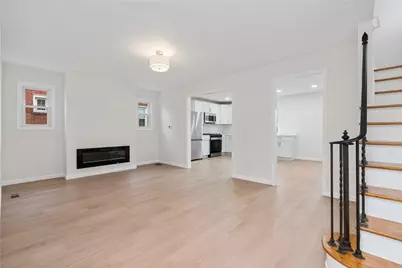 2441 Dewey St, Munhall, PA 15120 - Photo 4