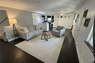 223 Nantucket Dr, Pittsburgh, PA 15236 - Photo 4