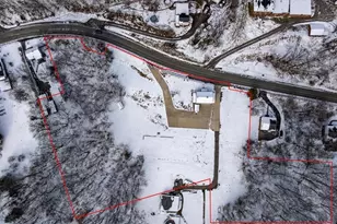 1060 Phillips St, Baden, PA 15005 - Photo 2