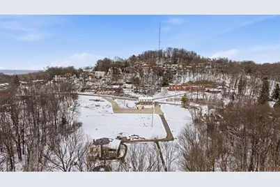 1060 Phillips St, Baden, PA 15005 - Photo 32