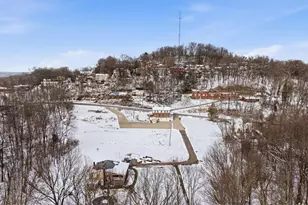 1060 Phillips St, Baden, PA 15005 - Photo 32