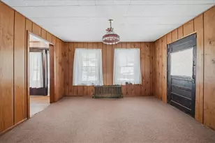 1060 Phillips St, Baden, PA 15005 - Photo 18