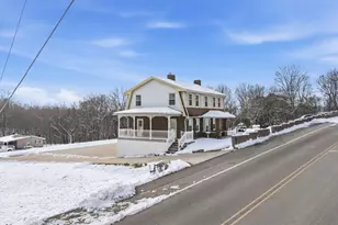 1060 Phillips St, Baden, PA 15005 - Photo 2