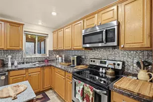 5301 Ranchview Dr, Pittsburgh, PA 15236 - Photo 20