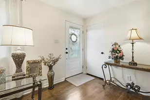 5301 Ranchview Dr, Pittsburgh, PA 15236 - Photo 6