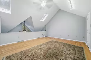 1432 Towne Square Dr, Pittsburgh, PA 15101 - Photo 34