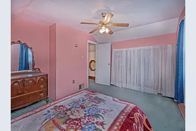 5479 Spruce St, Bethel Park, PA 15102 - Photo 30