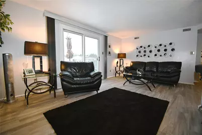 1642 Jefferson Ridge Drive, Jefferson Hills, PA 15025 - Photo 4