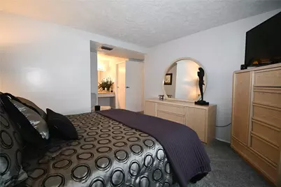 1642 Jefferson Ridge Drive, Jefferson Hills, PA 15025 - Photo 14