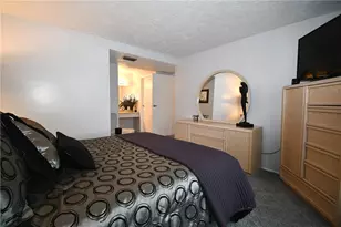 1642 Jefferson Ridge Dr, Jefferson Hills, PA 15025 - Photo 14