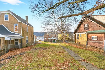 1320 Woodmont Avenue, New Kensington, PA 15068 - Photo 38