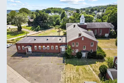 500 Thompson Ave, Clairton, PA 15025 - Photo 1