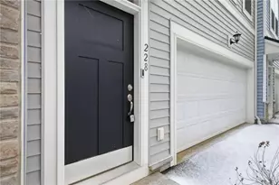 228 Truth Cir, Jackson Township, PA 16037 - Photo 4