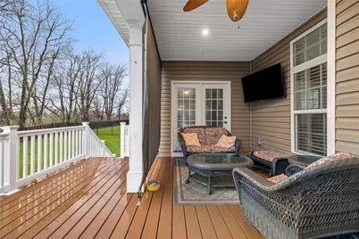 345 Park Edge Dr, Findlay Township, PA 15026 - Photo 44