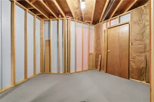 27 Deerfield Dr, Penn Twp, PA 15636 - Photo 30