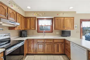 27 Deerfield Dr, Penn Twp, PA 15636 - Photo 14