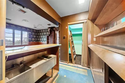 2580 Mount Royal Rd, Pittsburgh, PA 15217 - Photo 12