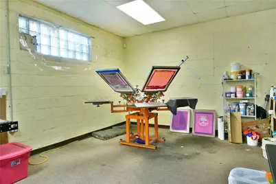 1883 E State St, Hermitage, PA 16148 - Photo 6