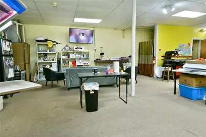 1883 E State St, Hermitage, PA 16148 - Photo 4