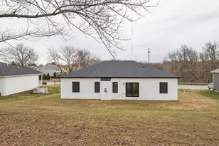 182 Murray Hill Rd, East Deer, PA 15084 - Photo 4