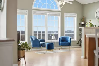 4535 Marina Dr, Pittsburgh, PA 15120 - Photo 2