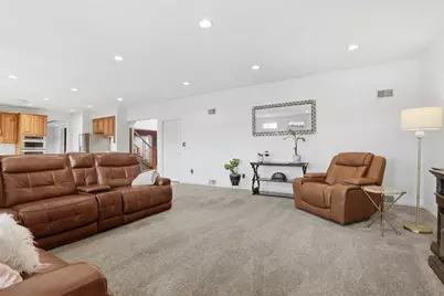 4535 Marina Dr, Pittsburgh, PA 15120 - Photo 20