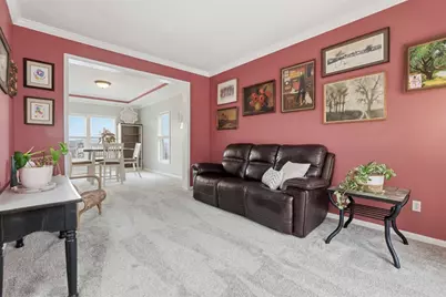 4535 Marina Dr, Pittsburgh, PA 15120 - Photo 10