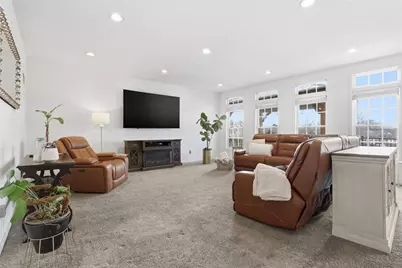 4535 Marina Dr, Pittsburgh, PA 15120 - Photo 18