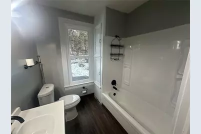 335 Queensbury St #2, Pittsburgh, PA 15205 - Photo 6