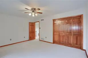 2642 Black Oak Ct, Pittsburgh, PA 15090 - Photo 46