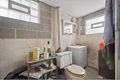 107 Frances St, Franklin Township, PA 16117 - Photo 12