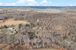 235 Murdocksville Rd, Hanover Township, PA 15026 - Photo 2