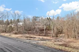 235 Murdocksville Rd, Hanover Township, PA 15026 - Photo 12