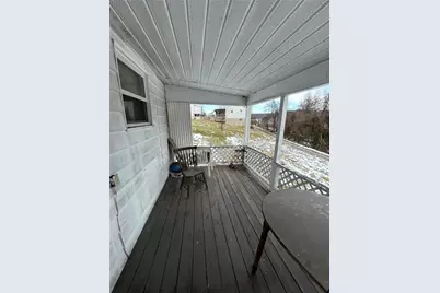324 Crest St, Clairton, PA 15025 - Photo 2