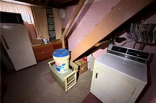 1339 Edgewood Dr, West Homestead, PA 15120 - Photo 18