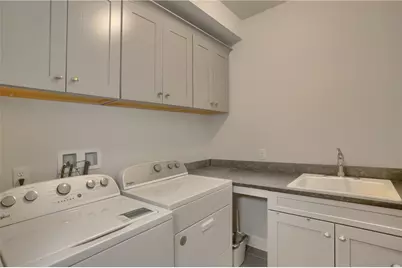 702 England Rd, Cranberry Township, PA 16066 - Photo 18