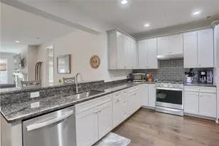 702 England Rd, Cranberry Township, PA 16066 - Photo 14