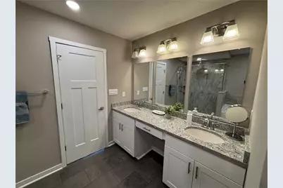 140 Victoria Dr, Moon/Crescent Twp, PA 15108 - Photo 8