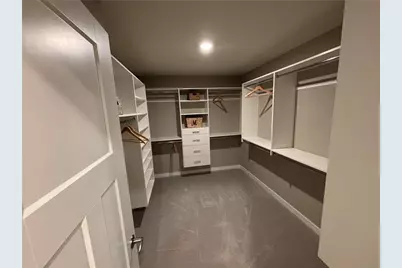 140 Victoria Dr, Moon/Crescent Twp, PA 15108 - Photo 10