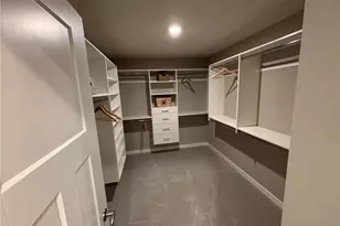 140 Victoria Dr, Moon/Crescent Twp, PA 15108 - Photo 10