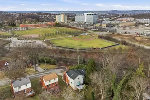 126 Leon Rd, Green Tree, PA 15220 - Photo 48