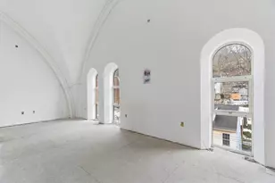 1 Pius St, Pittsburgh, PA 15203 - Photo 14