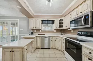 942 Vernon Dr, Belle Vernon, PA 15012 - Photo 12